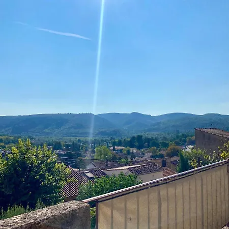 Apartment Grand T1 Vue Collines Au Coeur De La Provence Greoux-les-Bains
