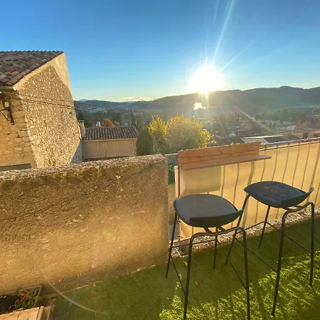 Grand T1 Vue Collines Au Coeur De La Provence * Greoux-les-Bains